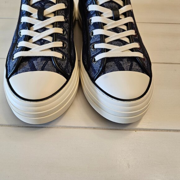 Valentino Garavani Toile Iconographe Sneakers - Size 43.5 IT - 10.5 US - Picture 5 of 13